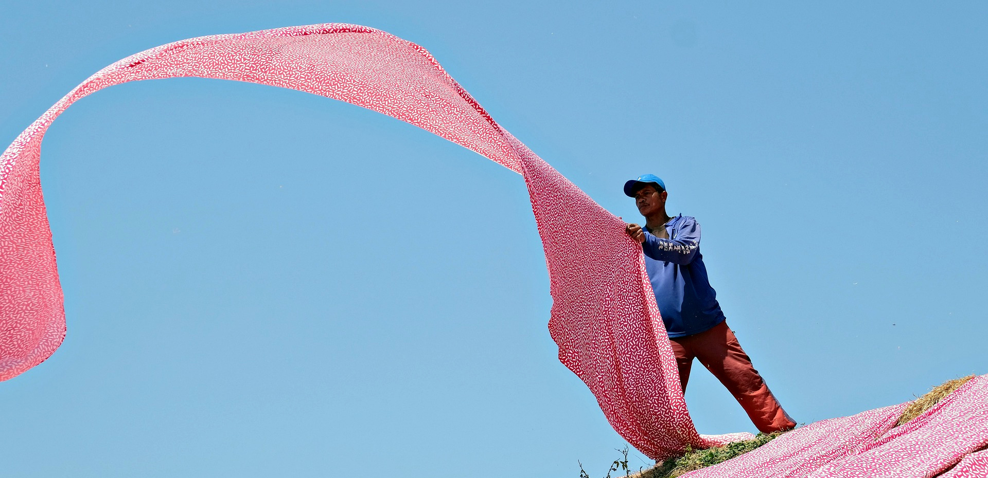 2 New Resources Aim to Put Apparel Companies, ESG Regulators on the Same Page